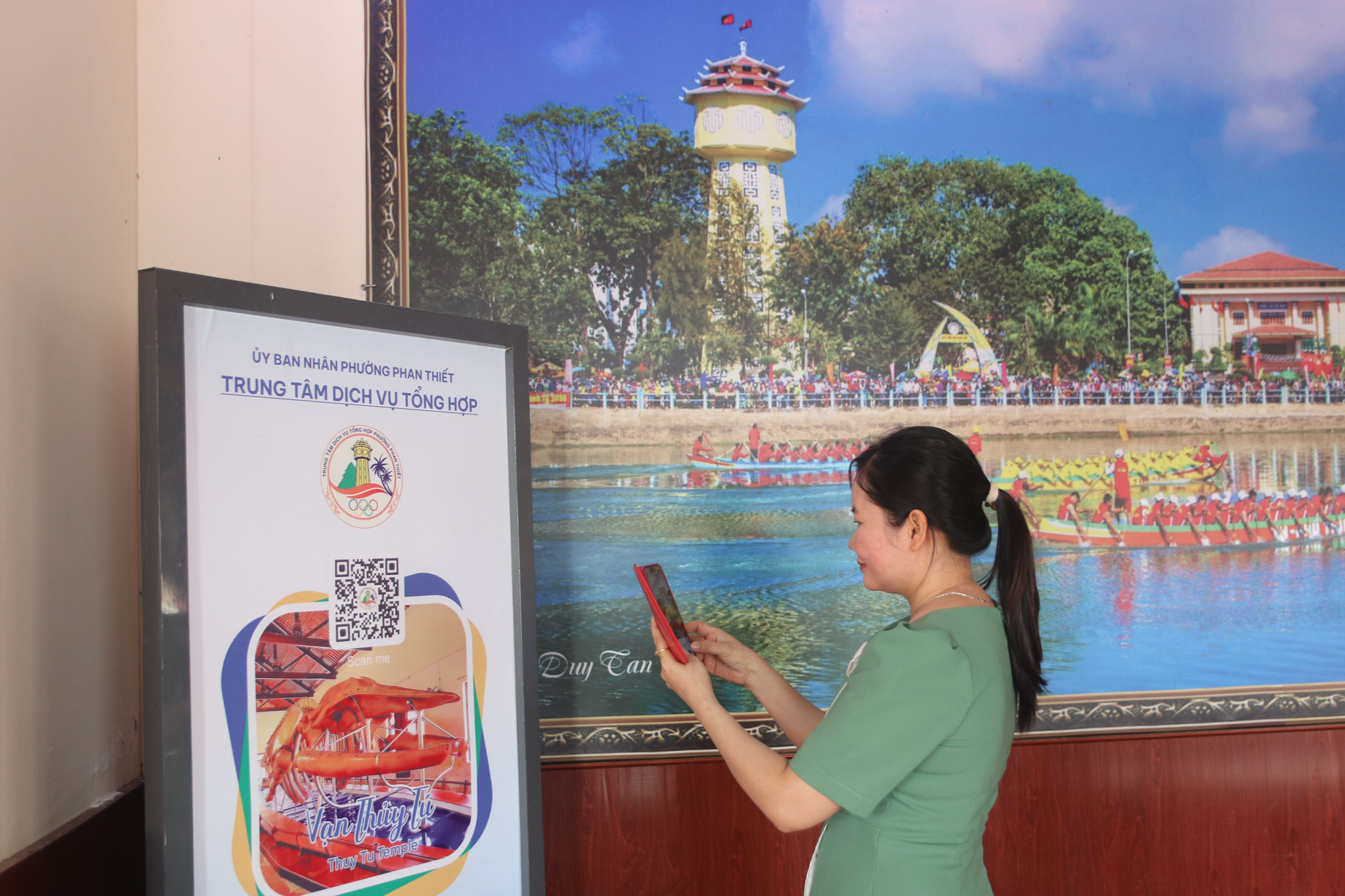 “Chạm” để tìm hiểu lịch sử